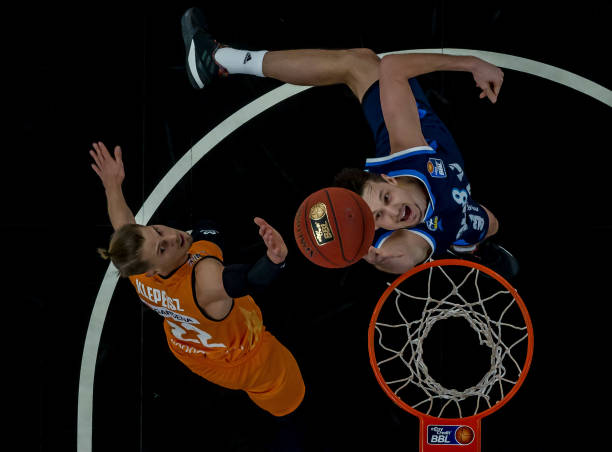 对手战平 对手战平