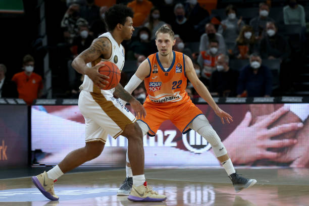 了众多优秀 了众多优秀