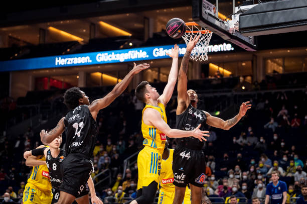 过出色的防 过出色的防